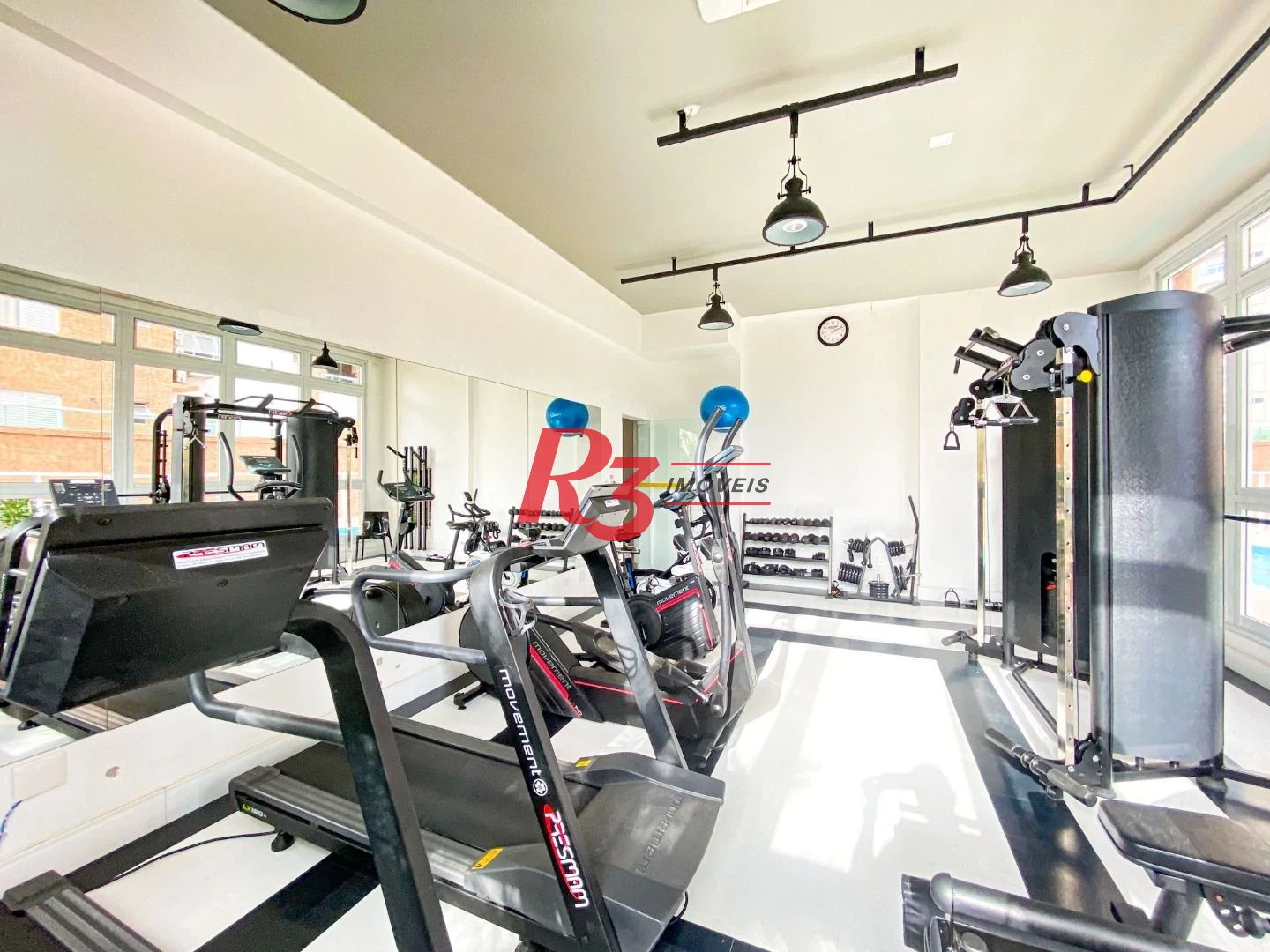Apartamento com 3 dormitórios à venda, 159 m² por R$ 2.480.000,00 - Embaré - Santos/SP