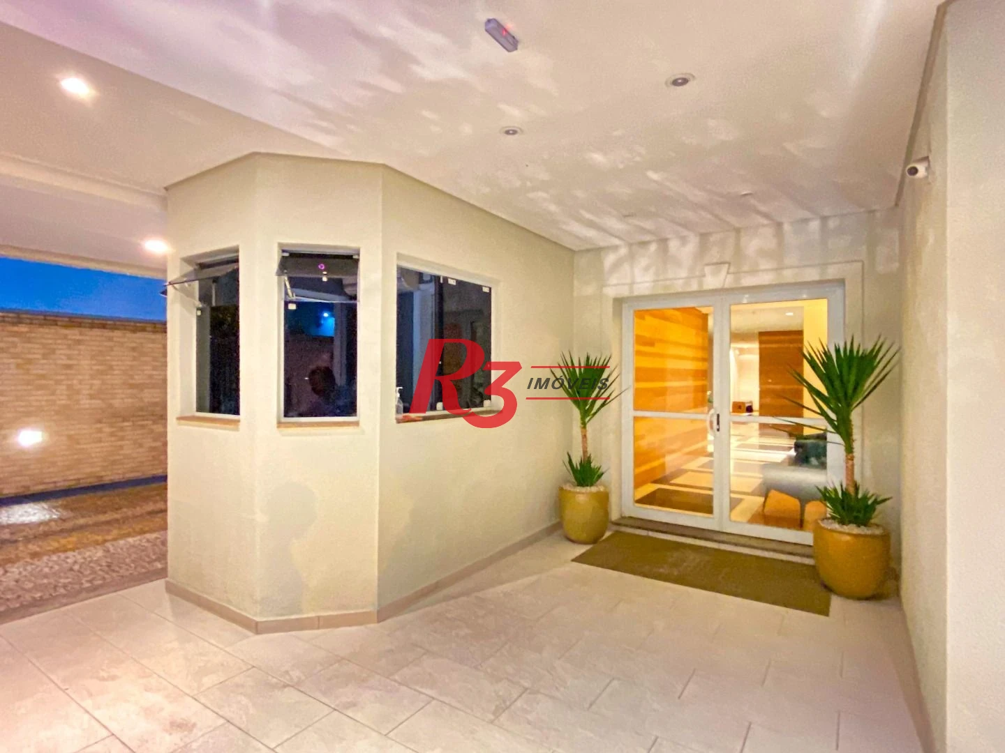 Apartamento Garden com 3 dormitórios à venda, 205 m² por R$ 2.290.000,00 - Gonzaga - Santos/SP