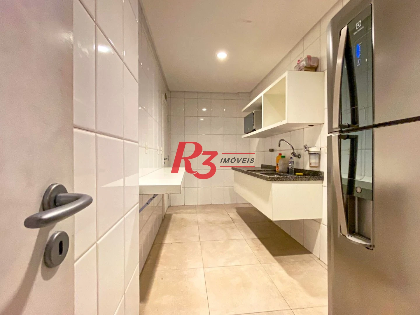 Apartamento Garden com 3 dormitórios à venda, 205 m² por R$ 2.290.000,00 - Gonzaga - Santos/SP