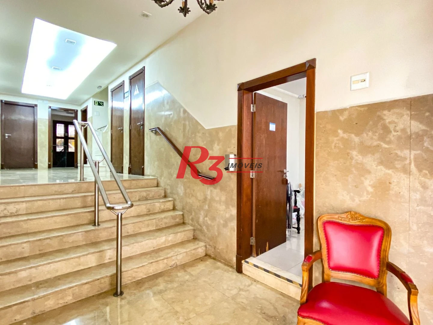 Apartamento com 3 dormitórios à venda, 160 m² por R$ 970.000,00 - Aparecida - Santos/SP