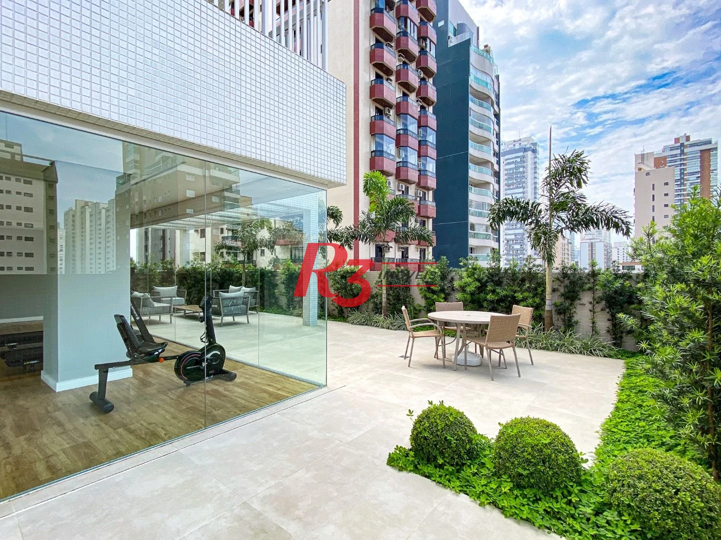 Apartamento com 2 dormitórios à venda, 86 m² por R$ 1.400.000,00 - Boqueirão - Santos/SP