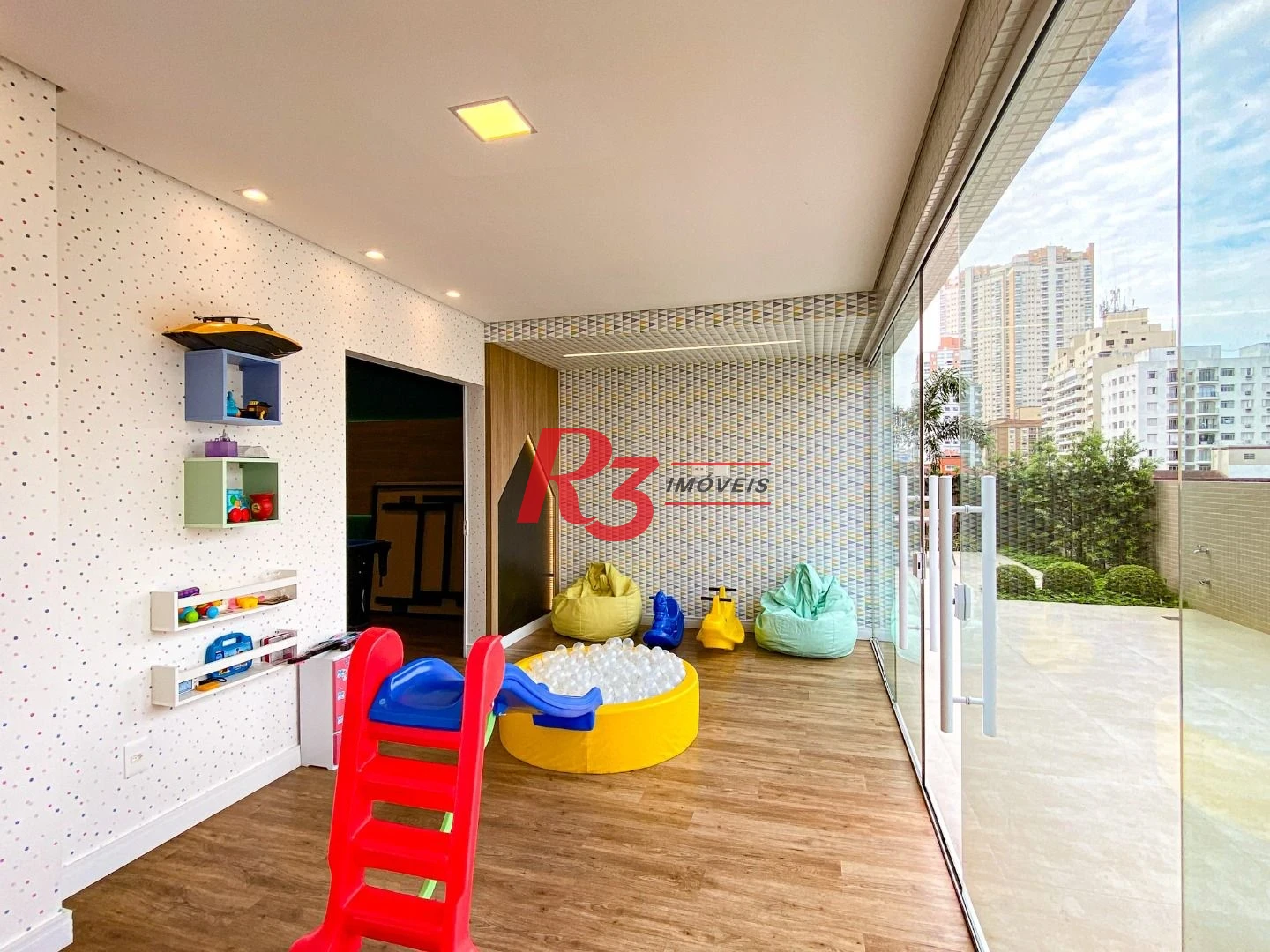 Apartamento com 2 dormitórios à venda, 86 m² por R$ 1.400.000,00 - Boqueirão - Santos/SP