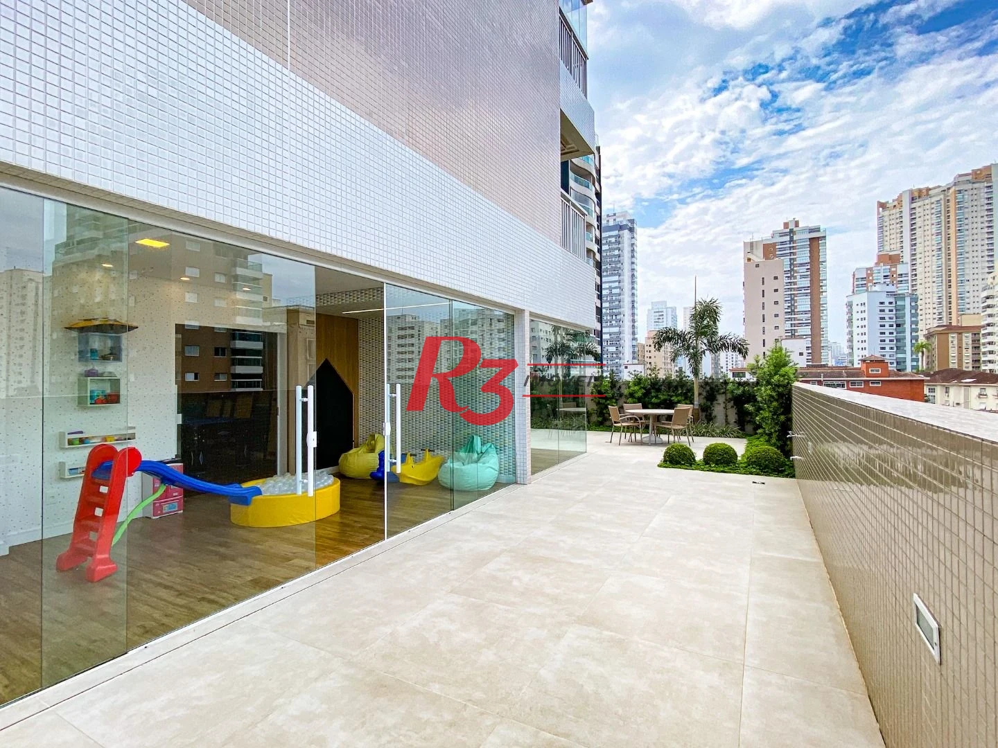 Apartamento com 2 dormitórios à venda, 86 m² por R$ 1.400.000,00 - Boqueirão - Santos/SP