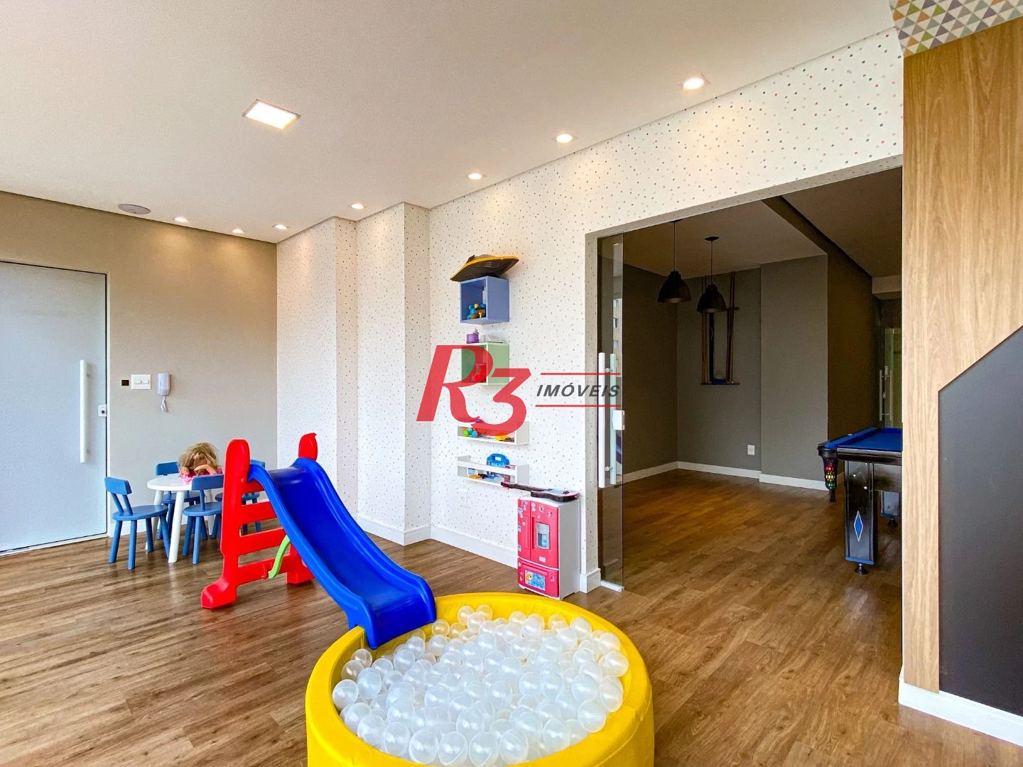 Apartamento com 2 dormitórios à venda, 86 m² por R$ 1.400.000,00 - Boqueirão - Santos/SP