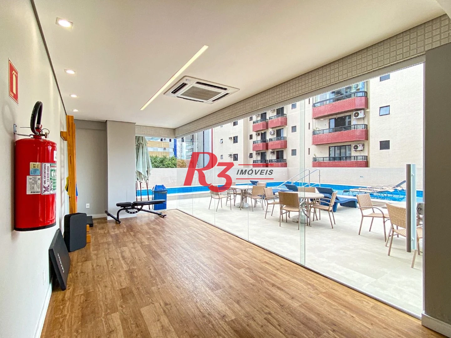 Apartamento com 2 dormitórios à venda, 86 m² por R$ 1.400.000,00 - Boqueirão - Santos/SP