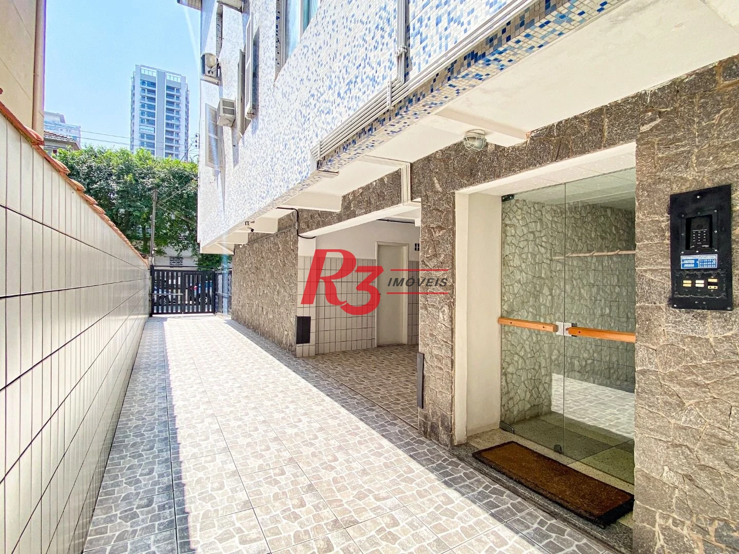 Apartamento com 3 dormitórios à venda, 90 m² por R$ 600.000,00 - Boqueirão - Santos/SP