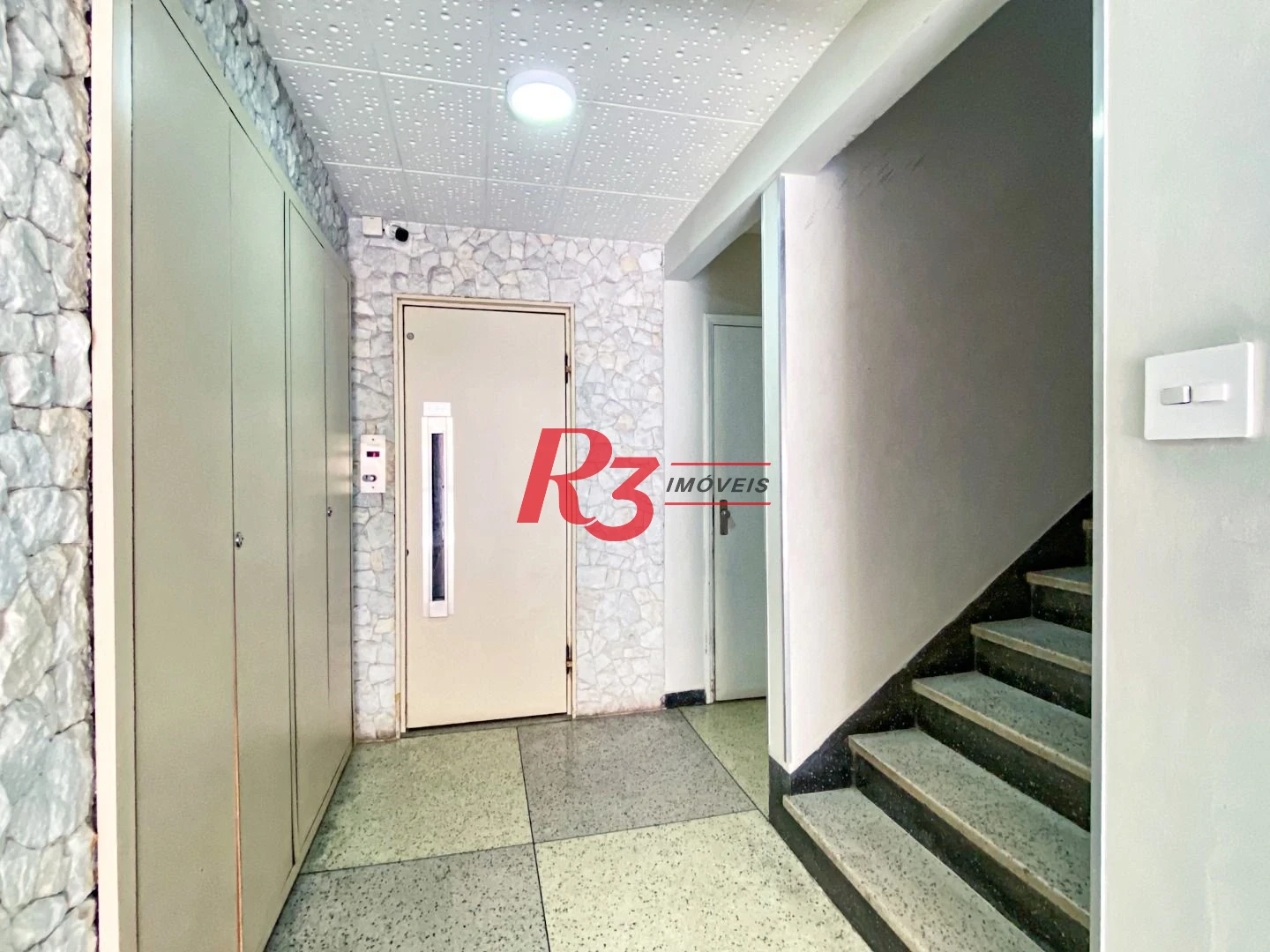Apartamento com 3 dormitórios à venda, 90 m² por R$ 600.000,00 - Boqueirão - Santos/SP