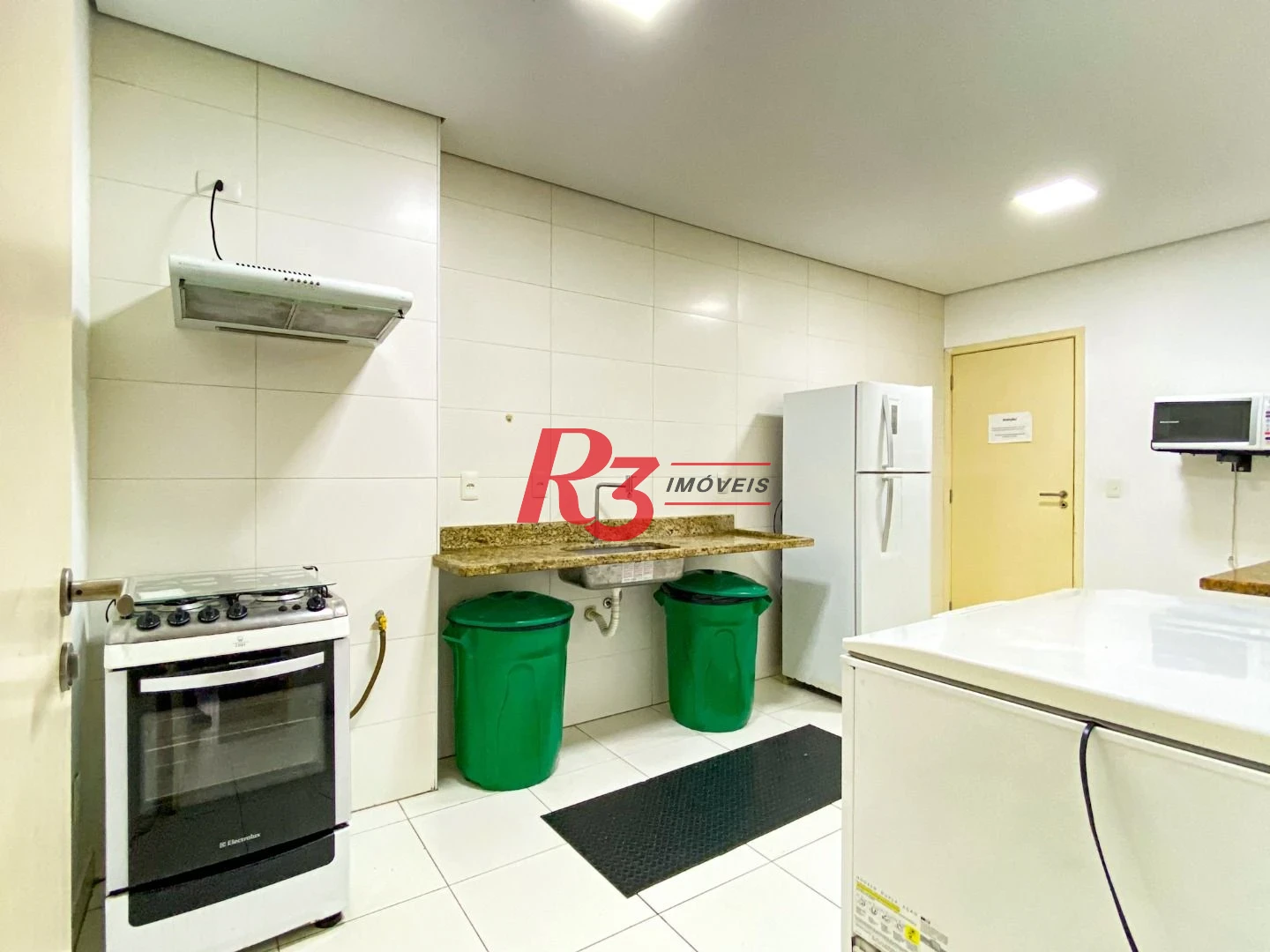 Apartamento com 1 dormitório para alugar, 48 m² por R$ 5.000,00/mês - Ponta da Praia - Santos/SP