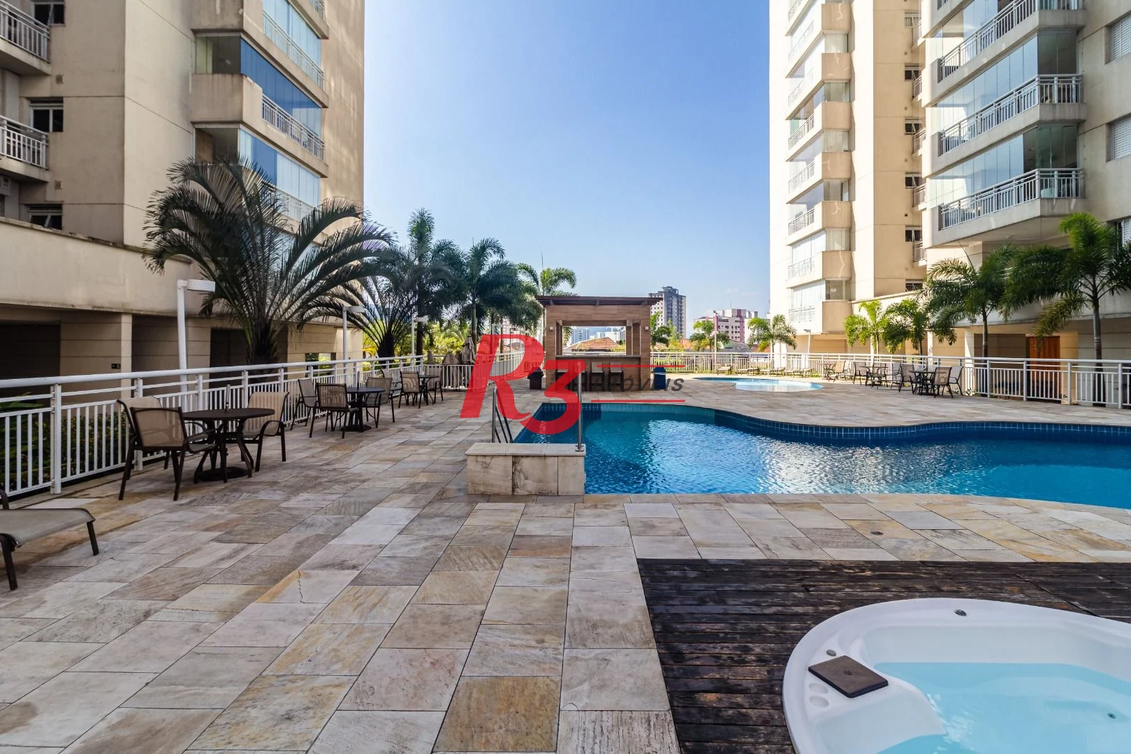 Cobertura com 4 dormitórios à venda, 350 m² por R$ 4.500.000,00 - Marapé - Santos/SP