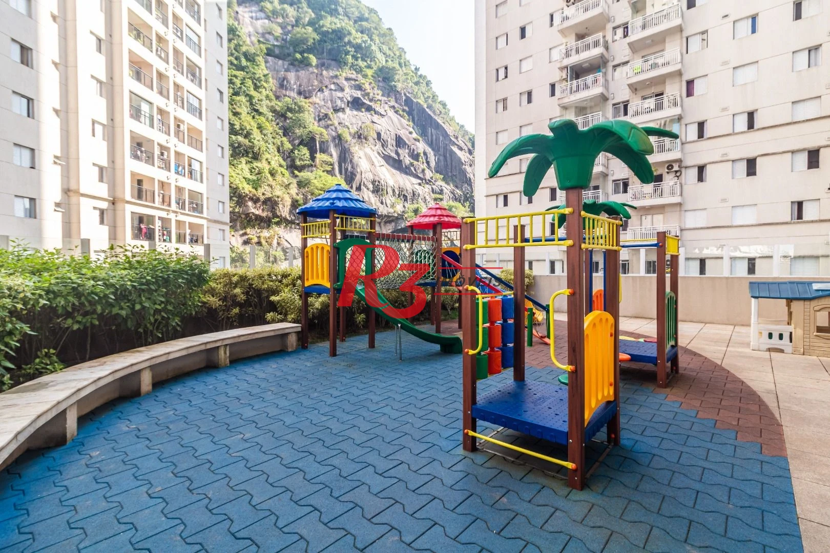 Cobertura com 4 dormitórios à venda, 350 m² por R$ 4.500.000,00 - Marapé - Santos/SP