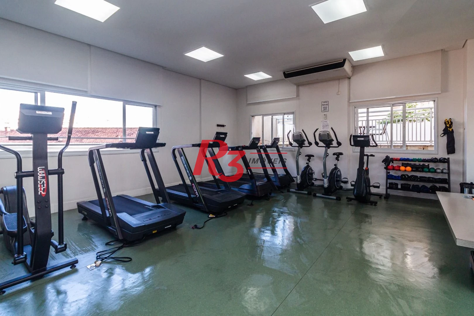 Cobertura com 4 dormitórios à venda, 350 m² por R$ 4.500.000,00 - Marapé - Santos/SP